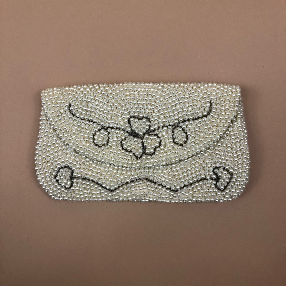 Vintage Pearlescent White Beaded Clutch Handbag with Grey Accent